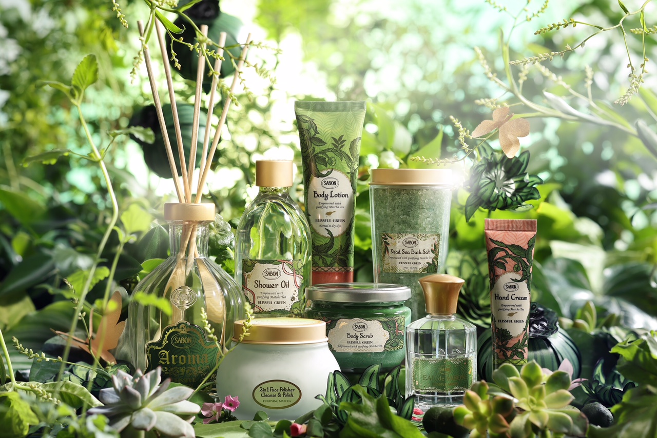 adriana_joy_blissful_Green__collection_compo_1