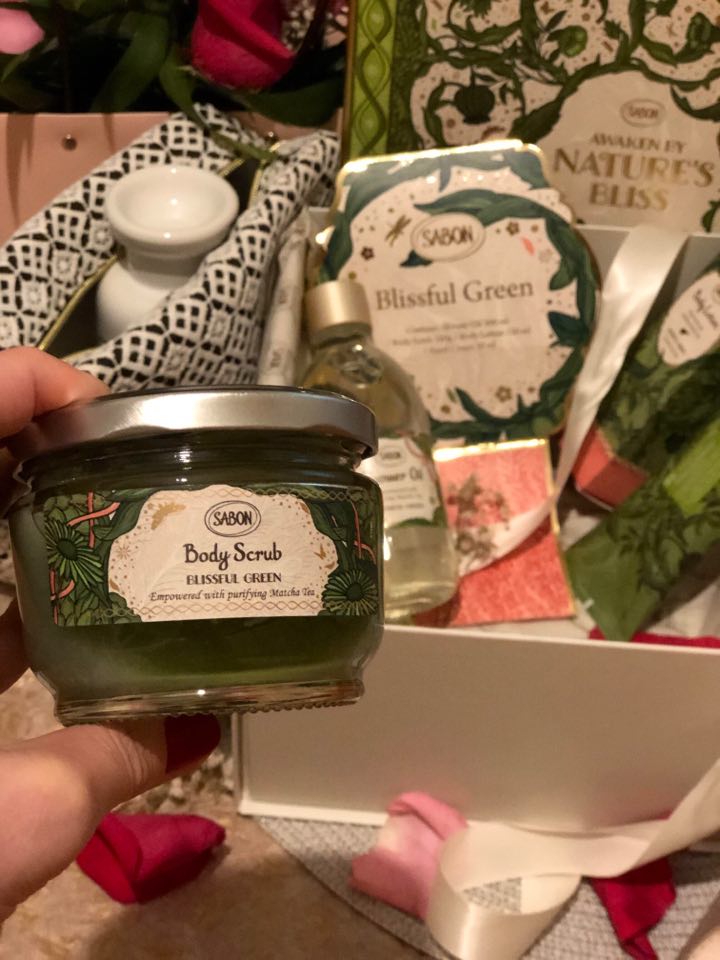 adriana_joy_exfoliant_blissful_green_abon