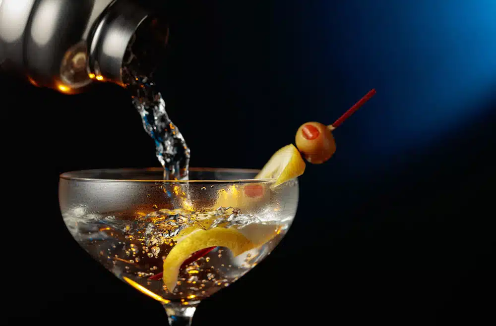 Nemuritorul Martini – “precious as gold”.  Curiozități, povești, rețete, pairinguri